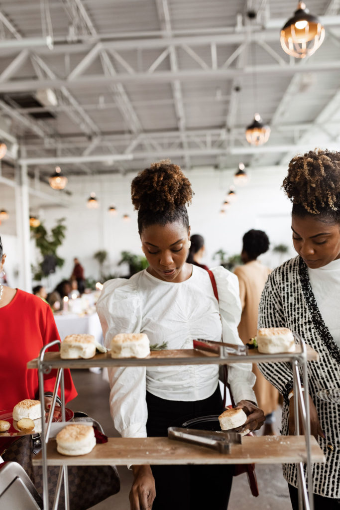 ethnic_women_brunch